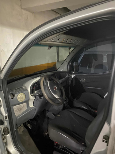 Imagem 4 de 10 de Fiat Doblo Cargo 2011 1.4 Flex 4p
