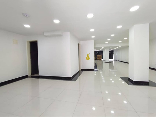 Alquiler Edificio / Local Comercial Las Mercedes