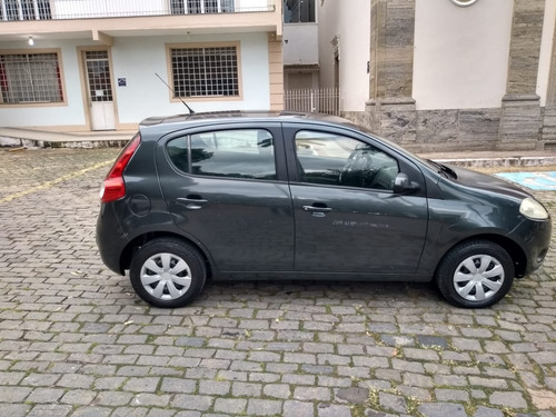 Fiat Pálio Attractiv 1.0