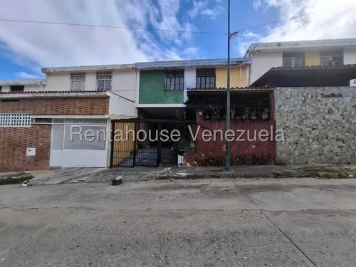 Casa En Venta El Cementerio