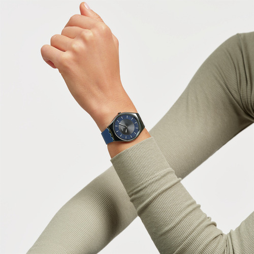 Reloj Swatch Duet At Dusk Syxb108 Correa Azul Bisel Negro Fondo Azul