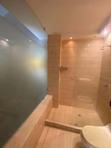 Townhouse Amoblado ,planta , En Guataparo Valencia Klu2