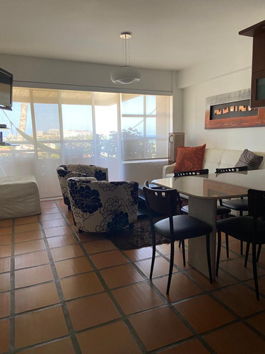Aquiler Fijo. 1hab. Bello Apto. Terraza. Playa Moreno.