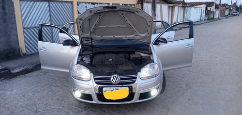 Volkswagen Jetta 2010 2.5 4p