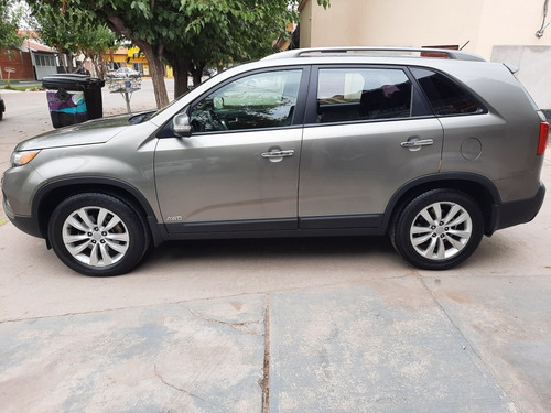 Kia Sorento 2.4 Ex Premium 4x4 6at 2011