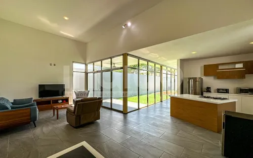 Casa De Una Planta En Venta En Mérida En Privada Arbórea En Conkal