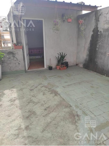 Casa Venta Pichincha A Remodelar Unica En El Pasillo Dos Plantas A Reciclar