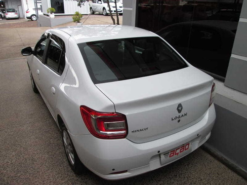 Renault - Logan 1.0 Expression 16v Flex 4p Manual 2015