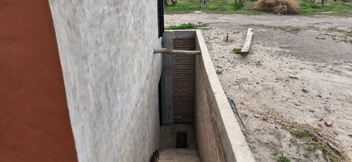 Finca, Bodega Artesanal Y Casa En San Rafael, Medoza.