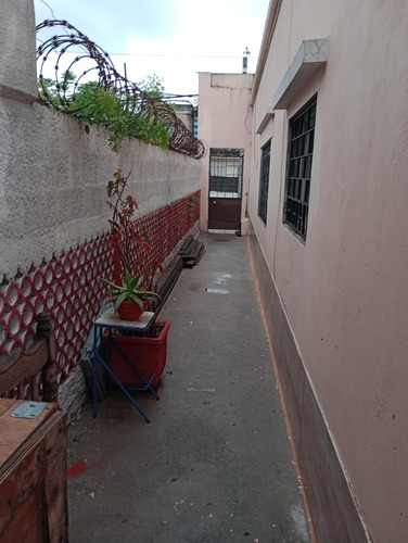 Casa Padron Unico 2 Dorm- 2 Baños Y Gg Para Entrar Se Acepta Permuta Como Parte De Pago