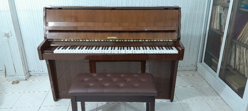 Piano Vertical Aleman Caoba Marca Schimmel