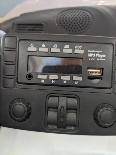 Imagem 5 de 5 de Mini Carro Elétrico