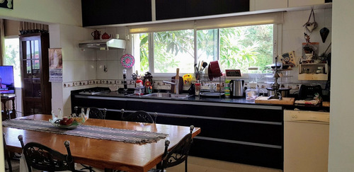 Venta Casa En 2 Lotes San Isidro Labrador Al Agua