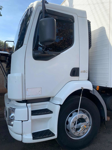 Imagem 8 de 15 de Volvo Vm 260