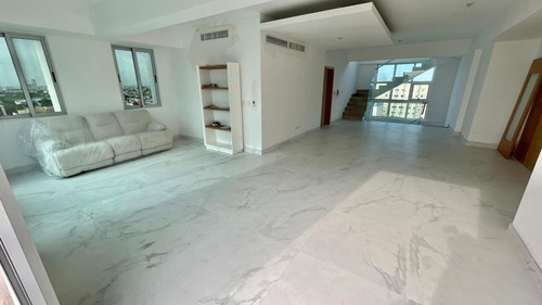 Imagen 13 de 14 de Apartamento Penthouse En Venta En Naco Cercano A Sectores Como Piantini, Serralles, Evaristo Morales, Paraiso, Santo Domingo