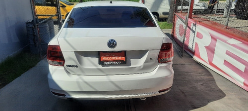 Imagen 5 de 8 de Volkswagen Vento 2016 1.6 Starline At
