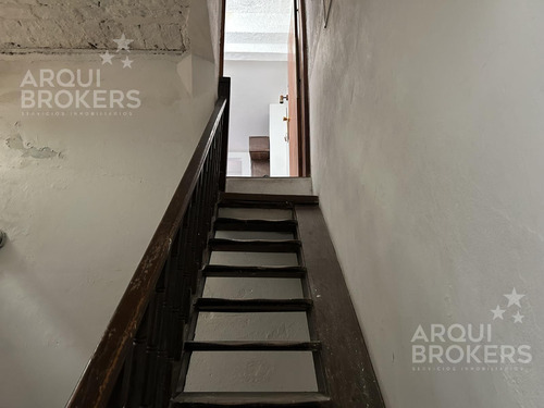 Casa De Cinco Dormitorios En Venta En Punta Carretas
