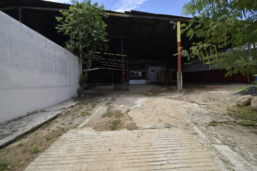 Imagen 13 de 22 de Terreno Bodega En Venta Col. Ejido Central De Camiones Ejid
