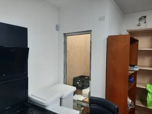 Imovel Comercial Com 2 Câmeras Frias 28m3 _18graus