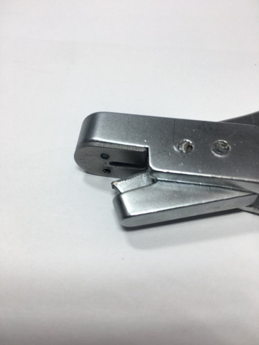Imagen 2 de 3 de Perforador De Moldes O Nasher 1/16 Envio Gratis