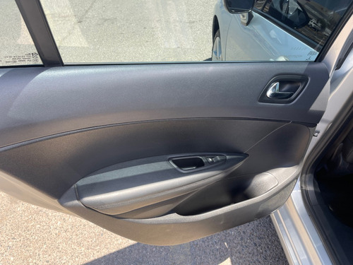 Imagen 14 de 25 de Peugeot 408 Allure+ Hdi ¡inmaculado!