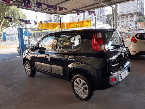 Imagem 6 de 13 de Fiat Uno 2013 1.0 Vivace Flex 5p