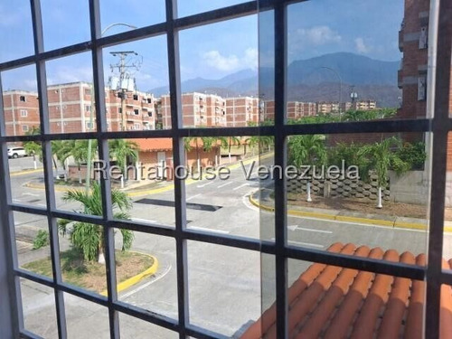 Apartamento En Venta Guatire El Encantado 25-18979 Fn