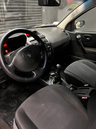 Renault Mégane II 1.6 L Confort Plus