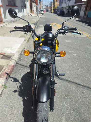 Meteor 350 Amarilla