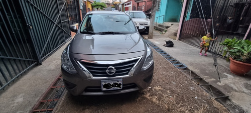 Imagen 7 de 9 de Nissan Versa