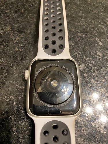 Apple Watch 4 Nike 44mm