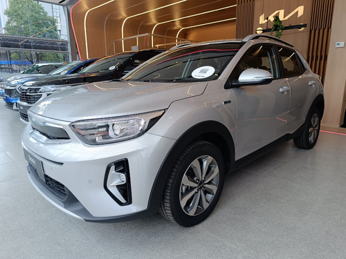 Kia Stonic Desire Hibrida 2024