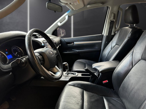 Toyota Hilux Cd 4x2 Sr