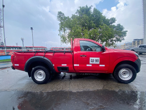 Nissan Frontier 2.5 L