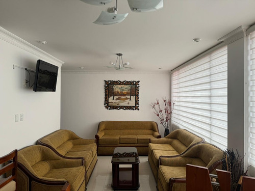 Arriendo Departamento Amoblado En Latacunga