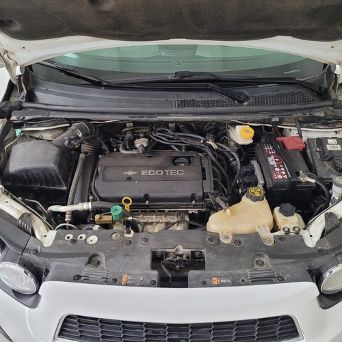 Imagen 7 de 15 de Chevrolet Sonic 1.6 Ltz Mt Con Gnc