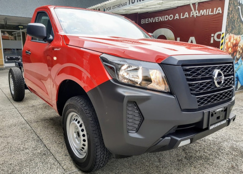 Imagen 5 de 14 de Np300 Chasis Cabina Diesel T/m 2021