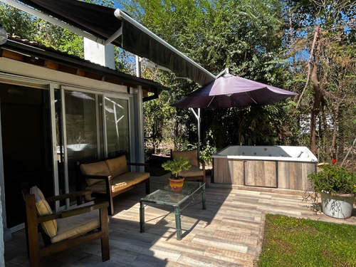 Casa En Venta En Country Las Lajas