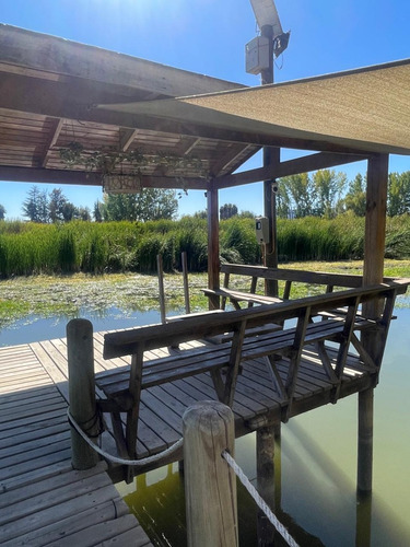 Espectacular Casa Primera Linea Lago Rapel Peninsula