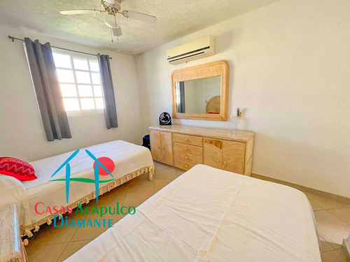 Cad Puente Del Mar Princess Ii Casa 27. Con Roof Garden Y Estancia Con Salida A Las Áreas Comunes