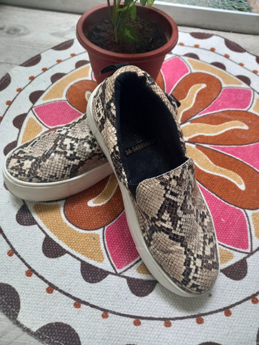 Panchas Animal Print