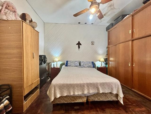 Ph Tipo Casa De 3 Amb, Con Patio Y Terraza Propia En Pque. Avellaneda, En Venta