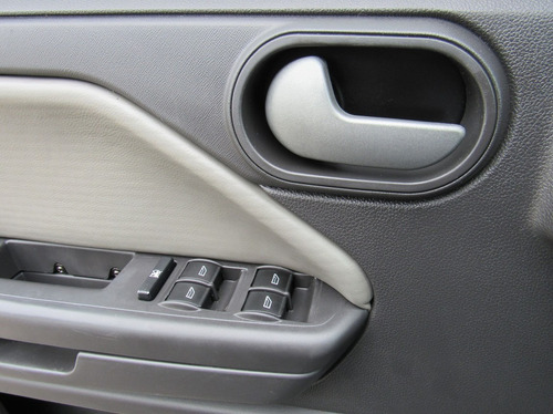Imagem 12 de 15 de Ford Ecosport 1.6 Freestyle 8v