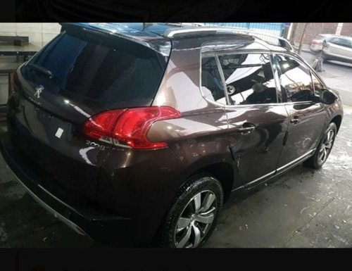 Imagen 3 de 4 de Peugeot 2008 2017 1.6 Feline
