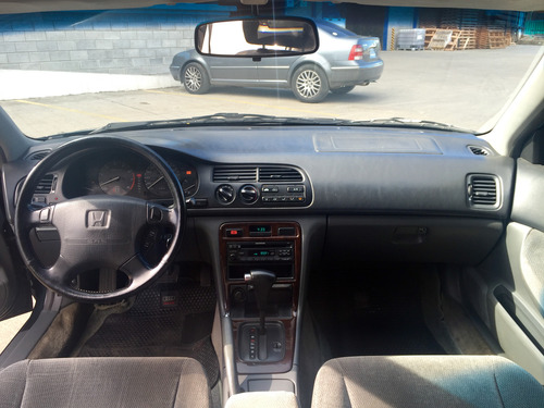 Honda Accord Special Edition 1998