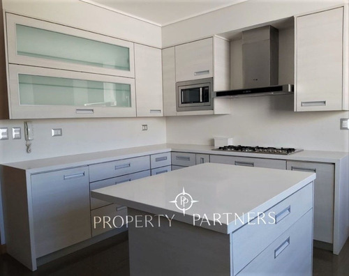 Quinta Junge, Departamento Con Espectacular Vista En Exclusi