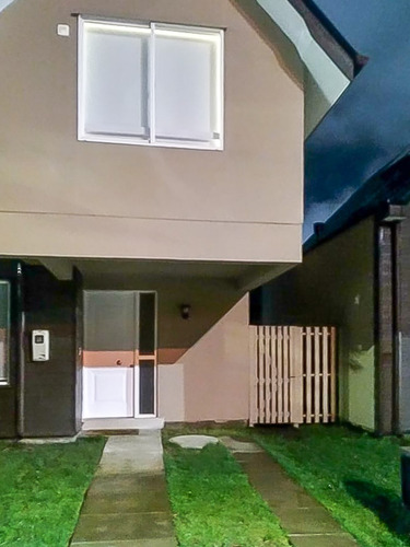 Arriendo De Casa Amoblada En Sector Parque Nativo En Los Áng