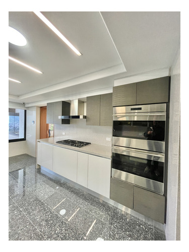 En Venta Apto 430m2 Lomas De San Román