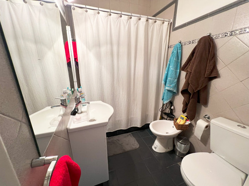 Venta Casa 3 Amb. Reciclada Con Jardín, Pileta, Quincho Y Playroom!!!