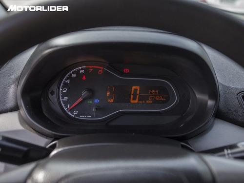 Imagen 21 de 25 de Chevrolet Prisma Joy Extra Full | Permuta / Financia